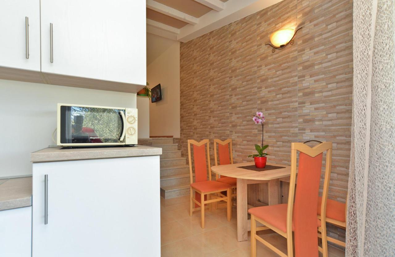 Apartments Voltica 1049 โรวีน ภายนอก รูปภาพ