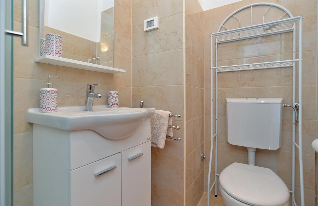 Apartments Voltica 1049 โรวีน ภายนอก รูปภาพ