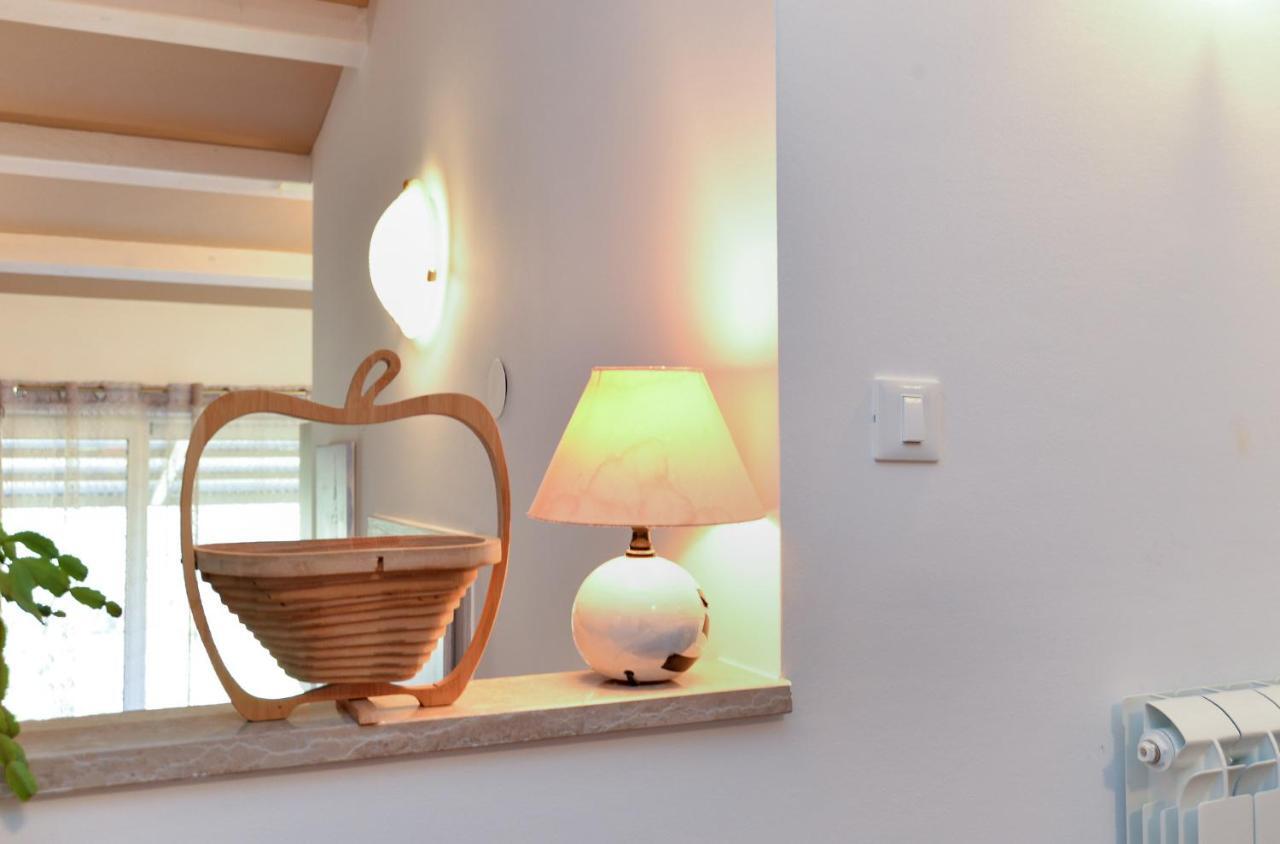 Apartments Voltica 1049 โรวีน ภายนอก รูปภาพ