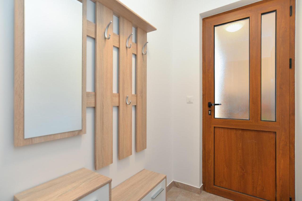 Apartments Voltica 1049 โรวีน ภายนอก รูปภาพ