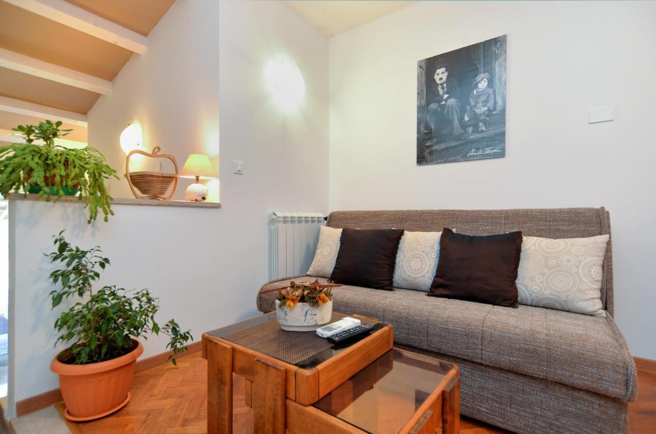 Apartments Voltica 1049 โรวีน ภายนอก รูปภาพ